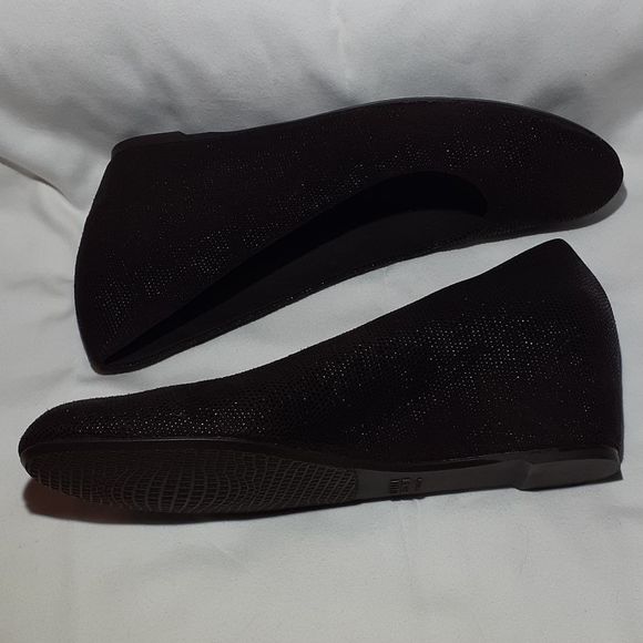 Stuart Weitzman Brown Wedge Heels 8N - Picture 3 of 8